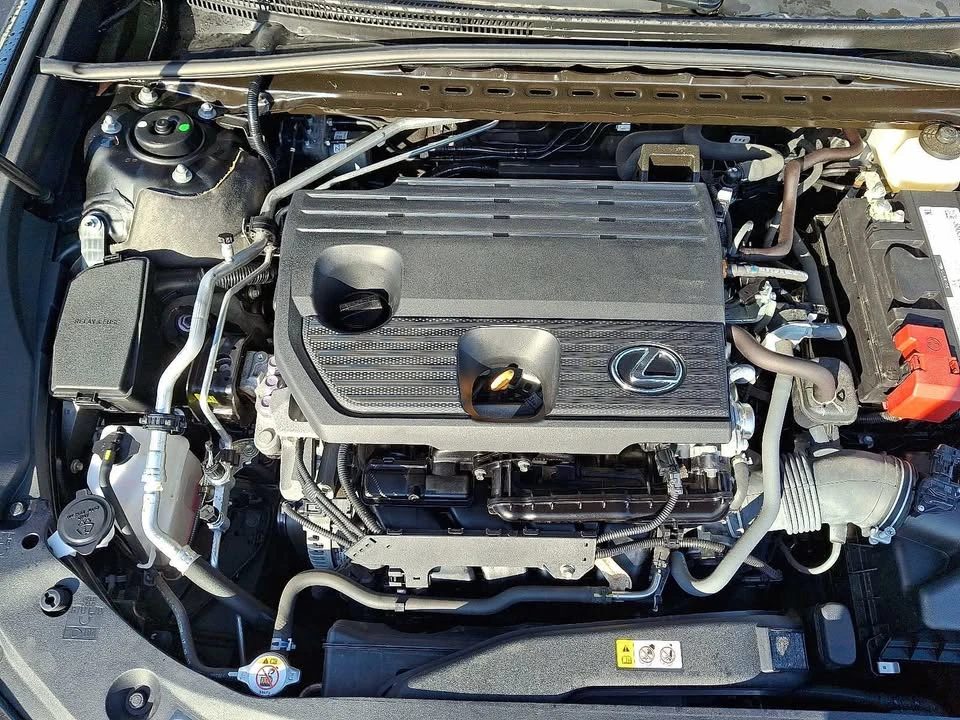 2023 Lexus ES 7th Gen - Image 11 of 11