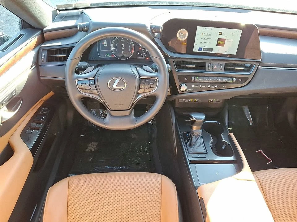 2023 Lexus ES 7th Gen - Image 7 of 11