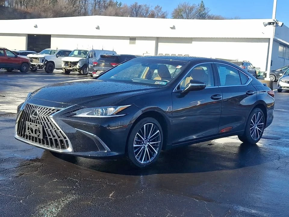 2023 Lexus ES 7th Gen - Image 3 of 11