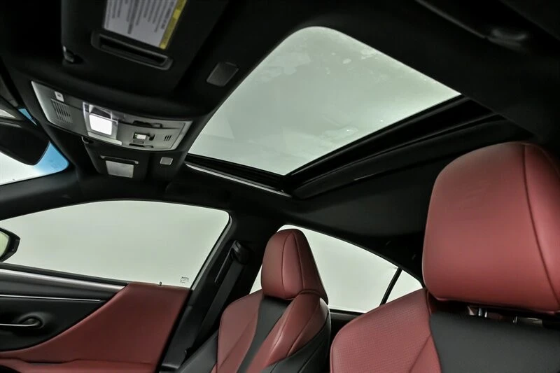 2023 Lexus ES 7th Gen - Image 21 of 21