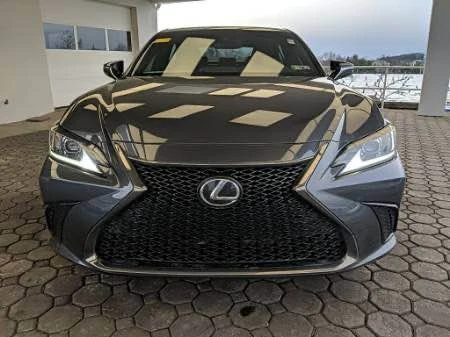 2023 Lexus ES 7th Gen - Image 2 of 5