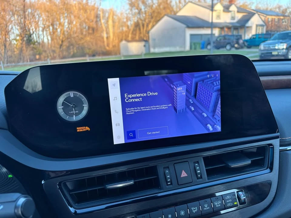 2023 Lexus ES 7th Gen - Image 20 of 20