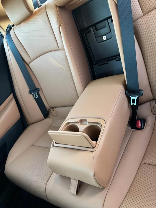2023 Lexus ES 7th Gen - Image 12 of 20