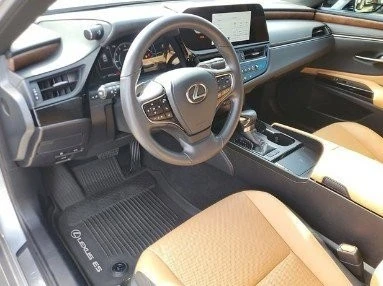2023 Lexus ES 7th Gen - Image 3 of 5