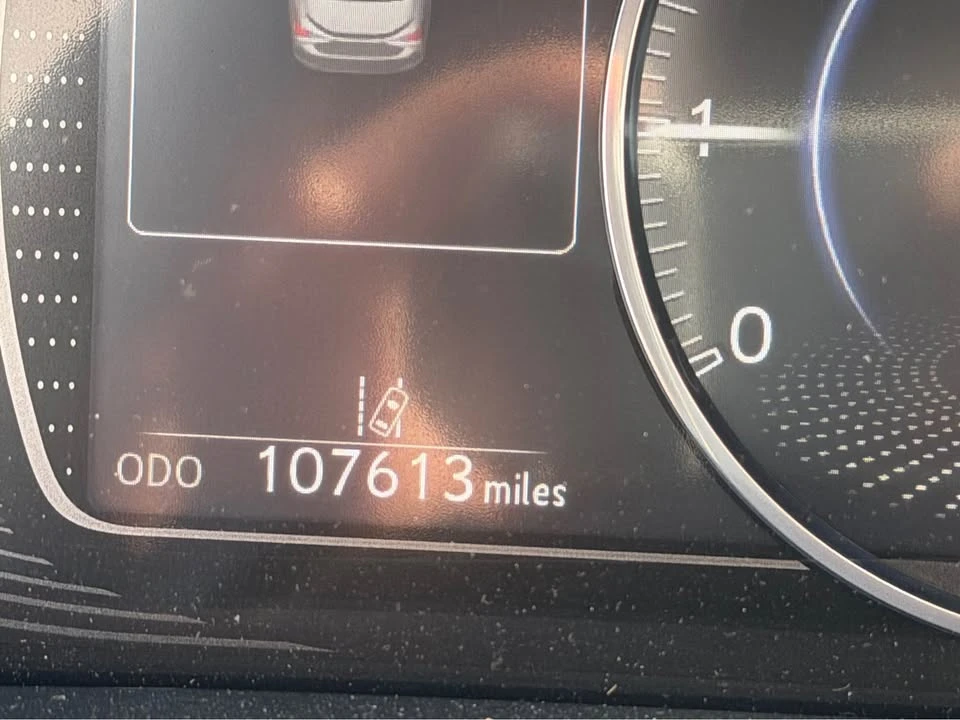 2023 Lexus ES 7th Gen - Image 13 of 16