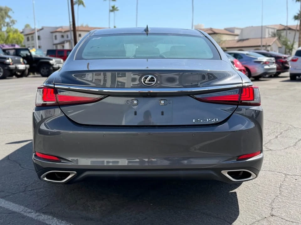 2023 Lexus ES 7th Gen - Image 4 of 16