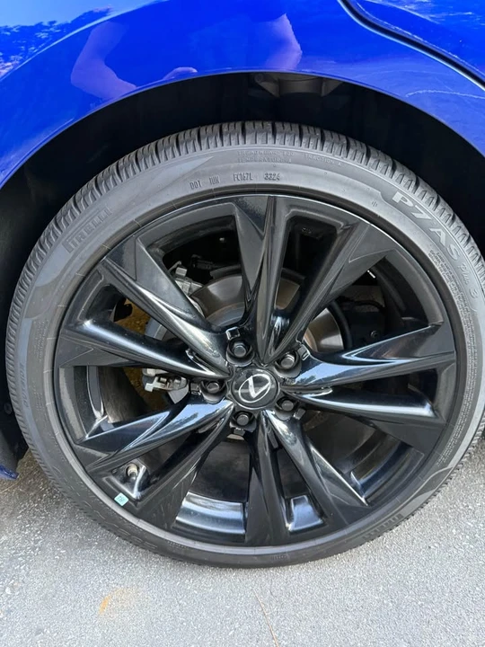 2023 Lexus ES 7th Gen - Image 13 of 20