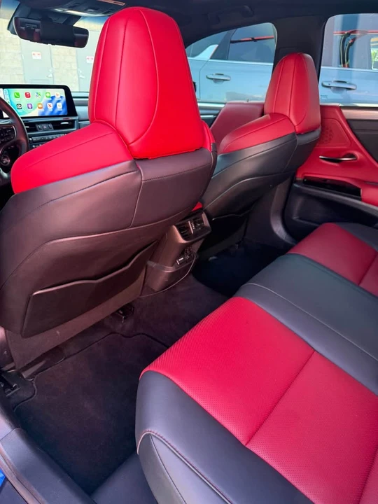 2023 Lexus ES 7th Gen - Image 9 of 20