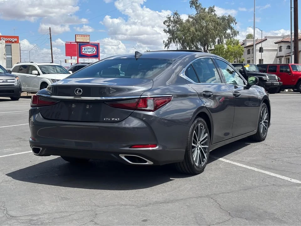 2023 Lexus ES 7th Gen - Image 3 of 20