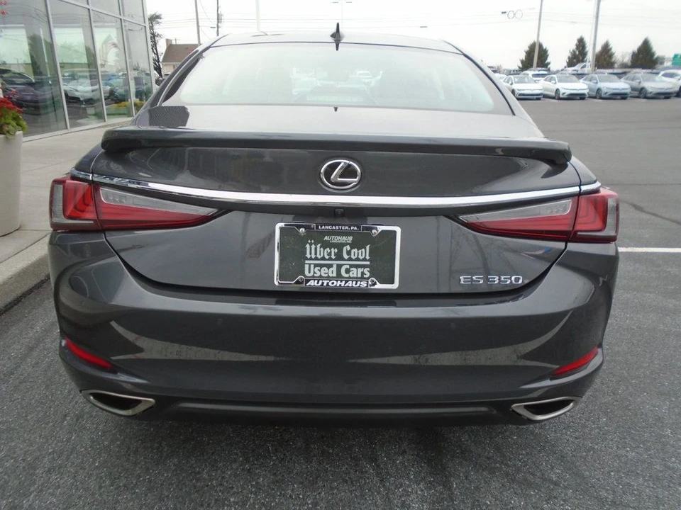 2023 Lexus ES 7th Gen - Image 5 of 12