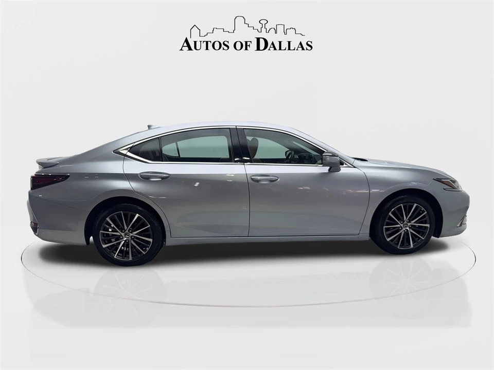2023 Lexus ES 7th Gen - Image 10 of 21