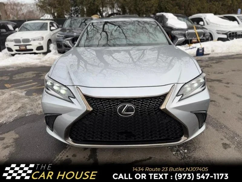 2023 Lexus ES 7th Gen - Image 4 of 12