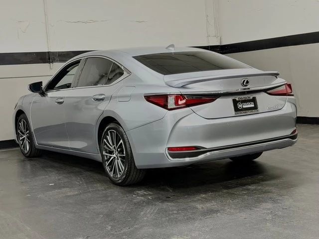 2023 Lexus ES 7th Gen - Image 10 of 21