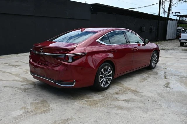 2023 Lexus ES 7th Gen - Image 4 of 21