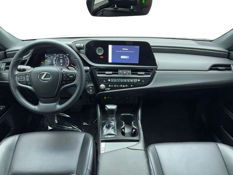 2023 Lexus ES 7th Gen - Image 16 of 21
