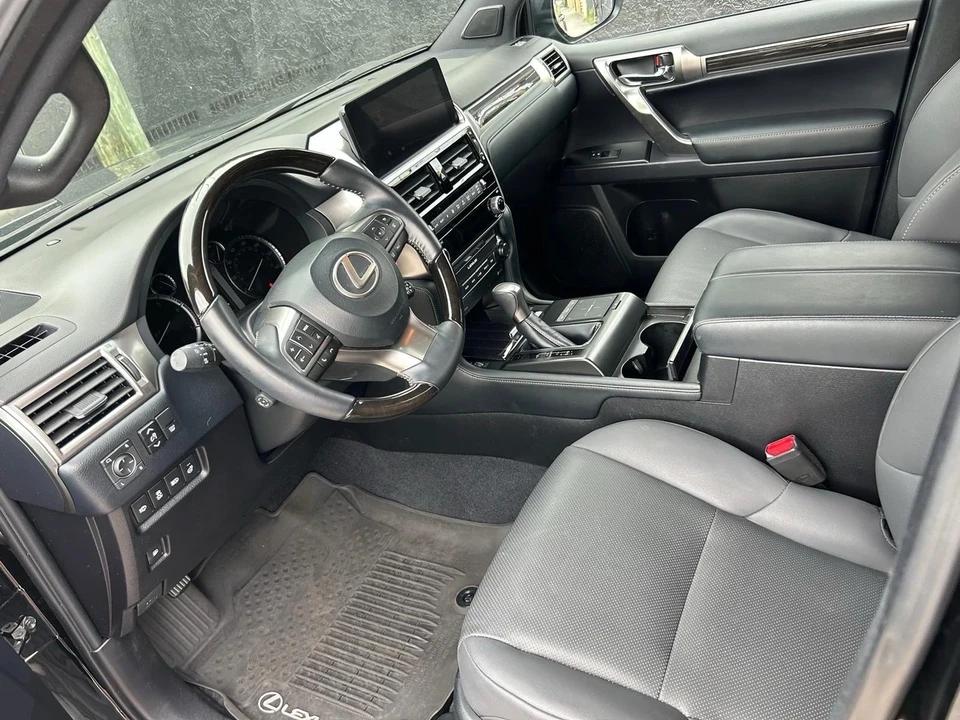 2023 Lexus GX 2nd Gen - Image 8 of 9