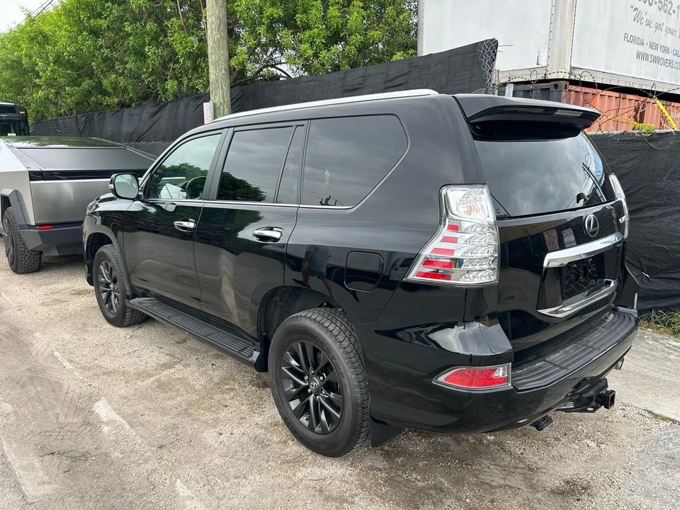 2023 Lexus GX 2nd Gen - Image 2 of 9