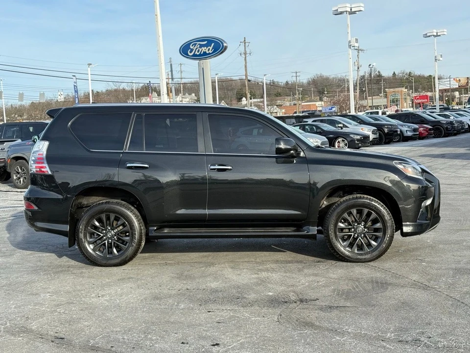 2023 Lexus GX 2nd Gen - Image 2 of 12