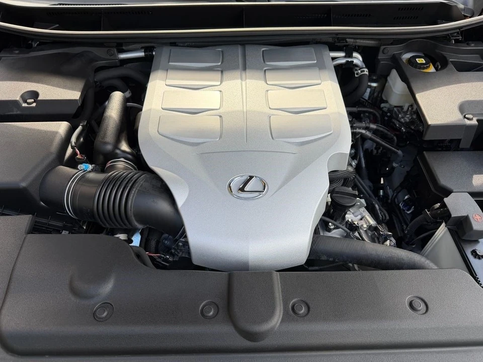 2023 Lexus GX 3rd Gen - Image 12 of 12