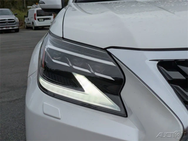 2023 Lexus GX 3rd Gen - Image 10 of 21