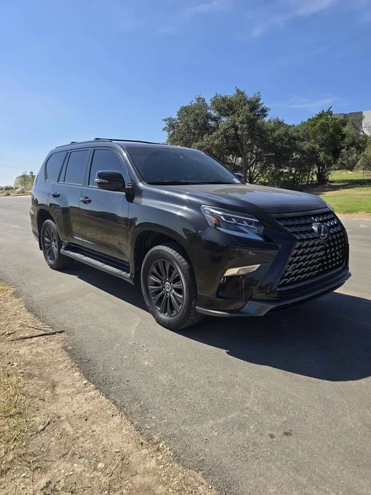 2023 Lexus GX 3rd Gen - Image 2 of 10