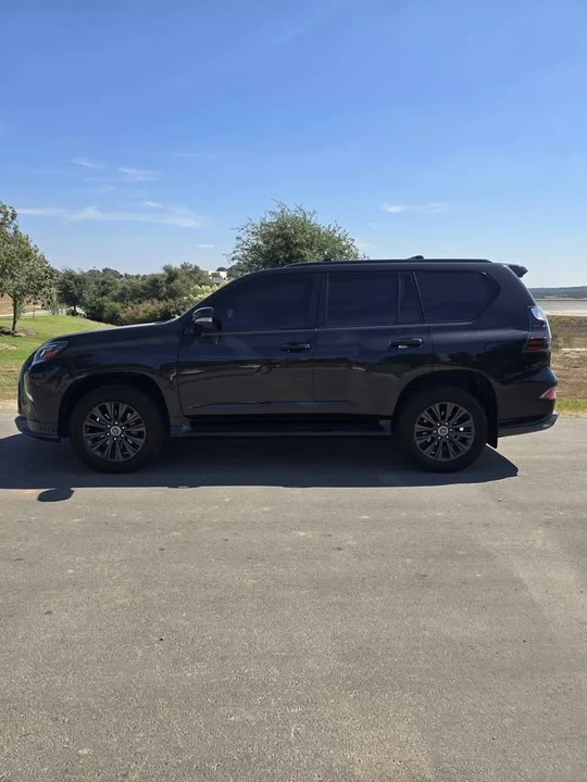 2023 Lexus GX 3rd Gen - Image 5 of 10