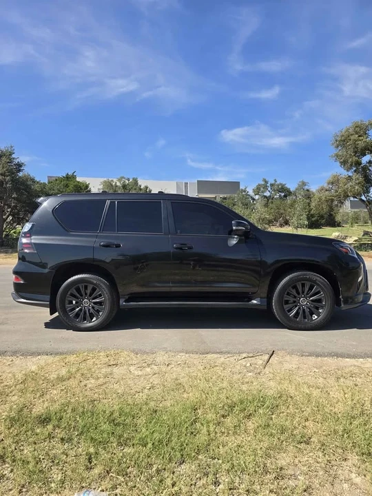 2023 Lexus GX 3rd Gen - Image 6 of 10
