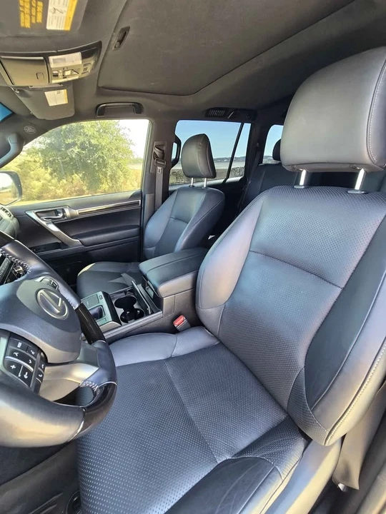 2023 Lexus GX 3rd Gen - Image 7 of 10