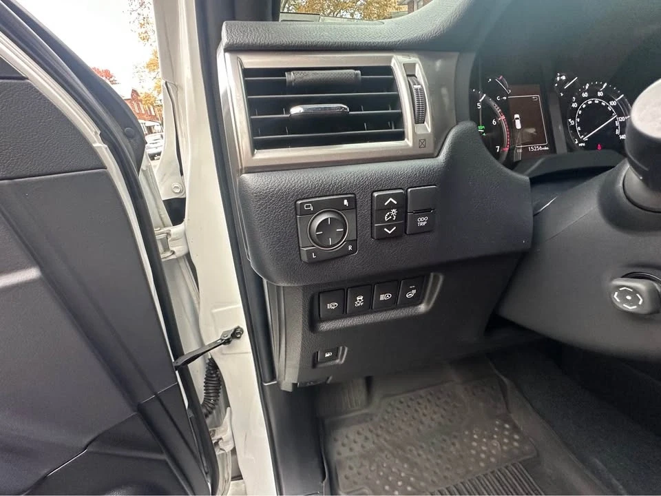 2023 Lexus GX 2nd Gen - Image 5 of 16