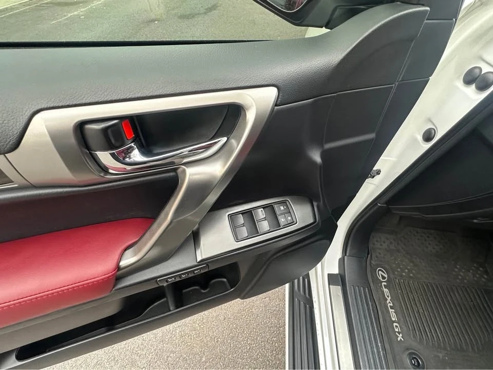 2023 Lexus GX 2nd Gen - Image 6 of 16