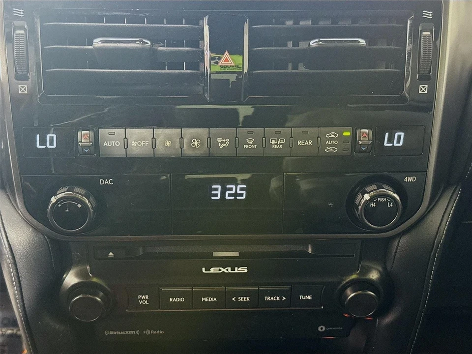2023 Lexus GX 3rd Gen - Image 16 of 21