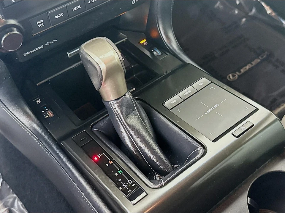 2023 Lexus GX 3rd Gen - Image 17 of 21