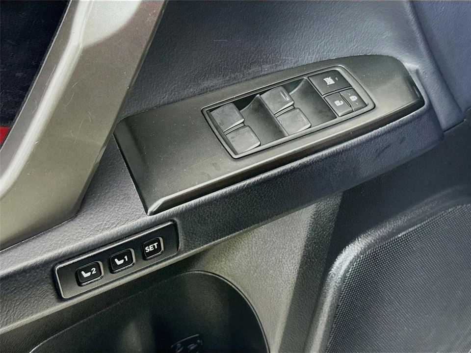 2023 Lexus GX 3rd Gen - Image 18 of 21