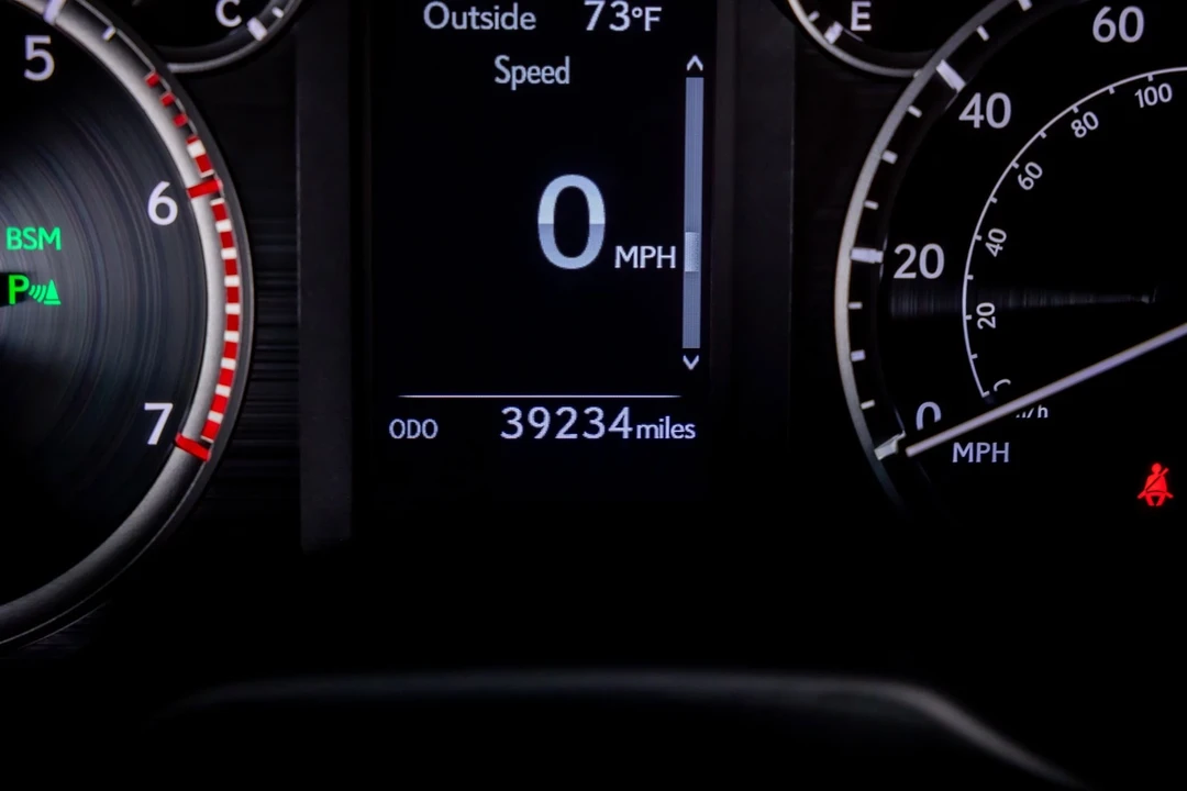 2023 Lexus GX 2nd Gen - Image 14 of 21