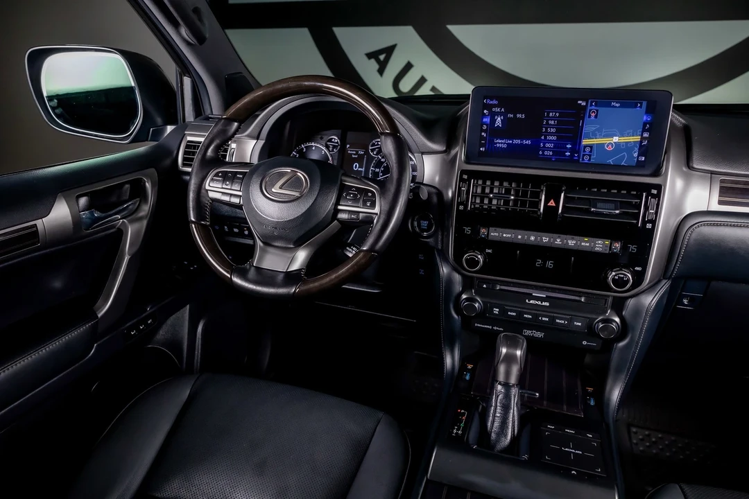 2023 Lexus GX 3rd Gen - Image 7 of 12