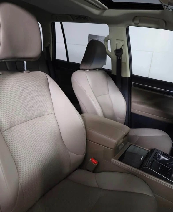 2023 Lexus GX 2nd Gen - Image 6 of 16