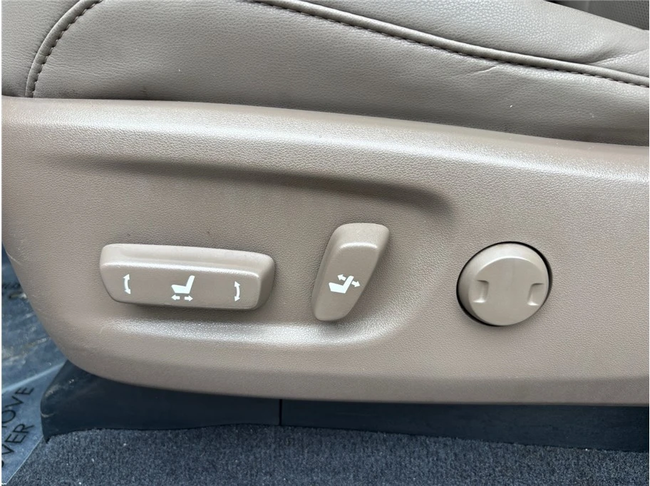 2023 Lexus GX 3rd Gen - Image 21 of 21