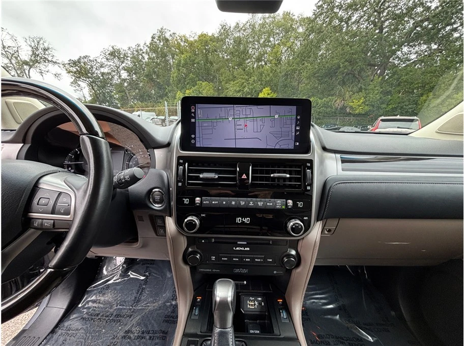 2023 Lexus GX 3rd Gen - Image 11 of 21
