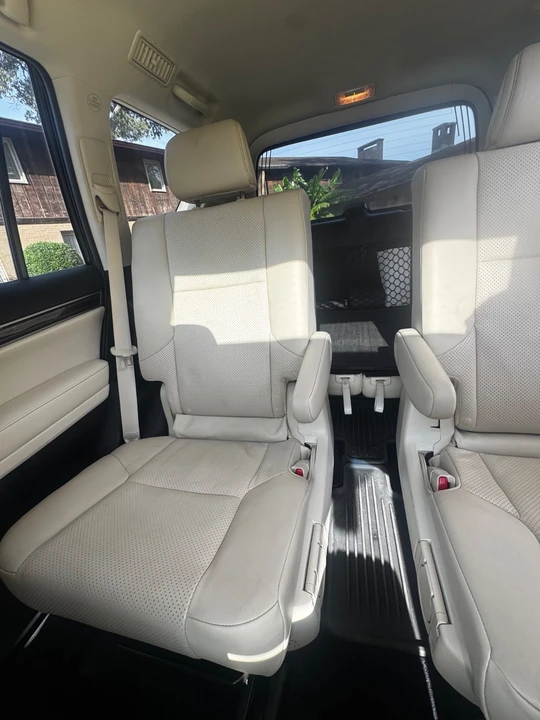 2023 Lexus GX 2nd Gen - Image 8 of 20