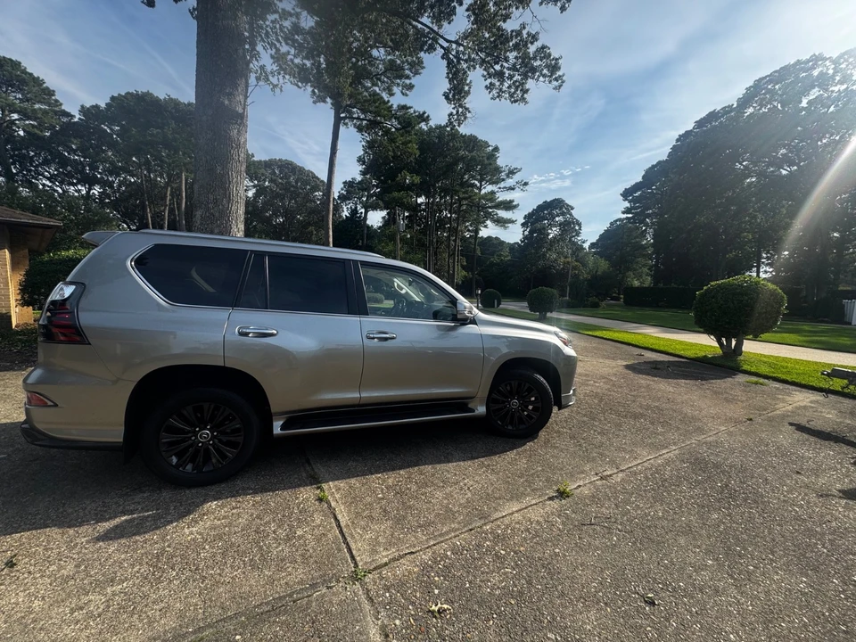 2023 Lexus GX 2nd Gen - Image 2 of 20