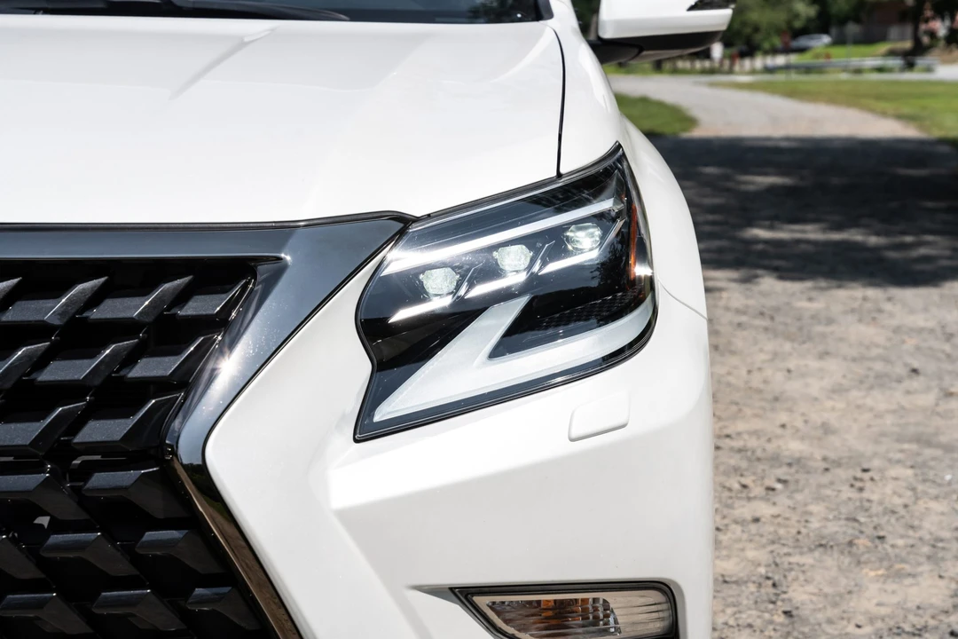 2023 Lexus GX 2nd Gen - Image 18 of 31