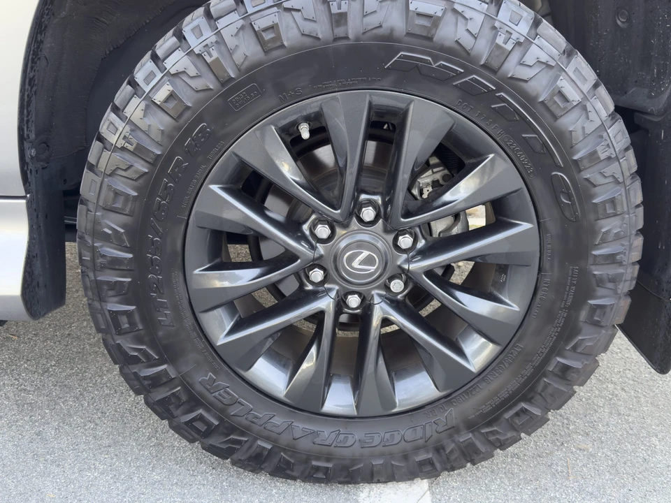 2023 Lexus GX 2nd Gen - Image 29 of 31