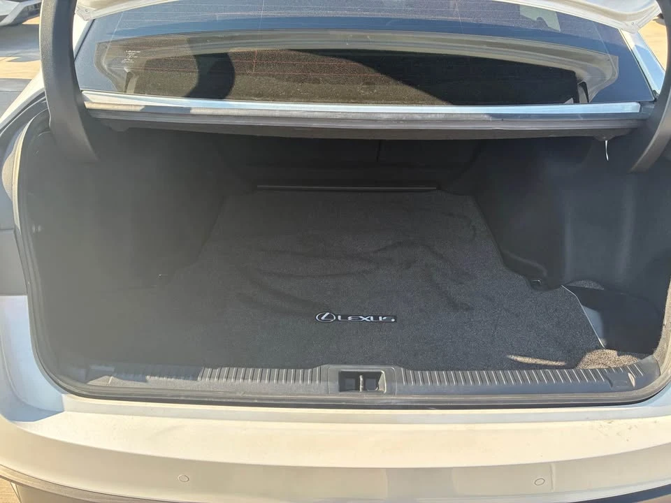 2023 Lexus IS 3rd Gen - Image 6 of 6