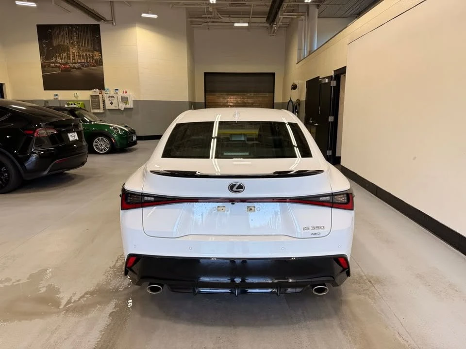 2023 Lexus IS 3rd Gen - Image 4 of 11