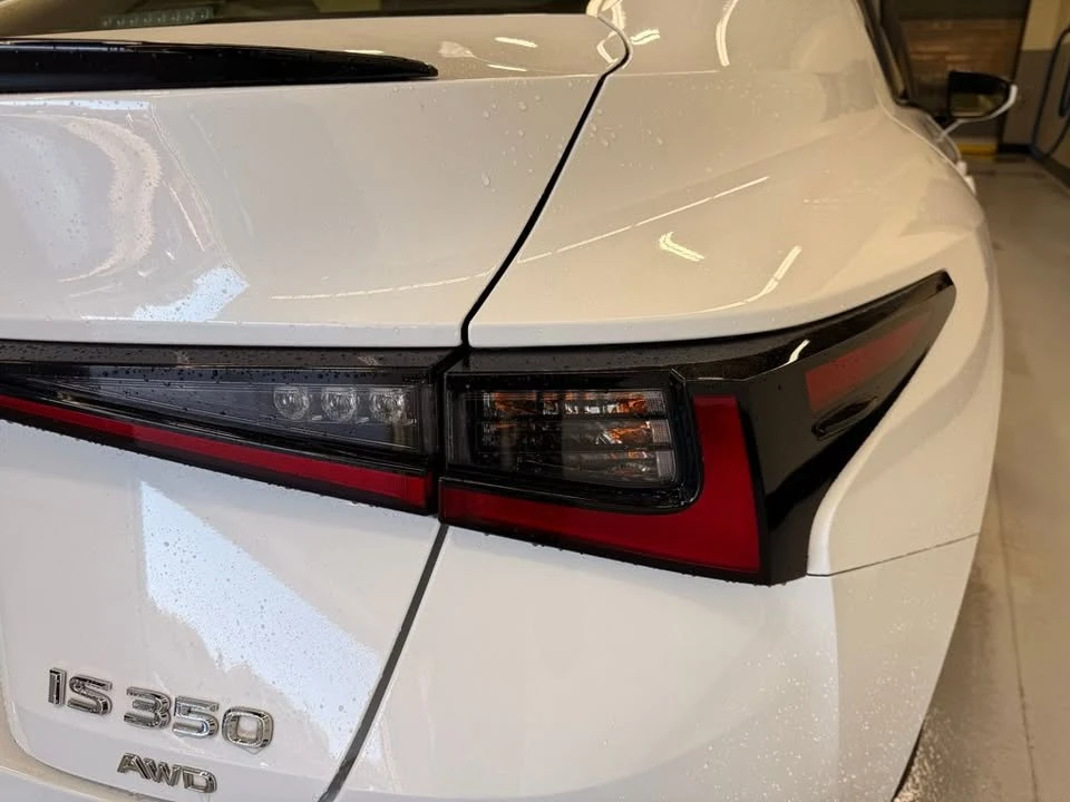2023 Lexus IS 3rd Gen - Image 5 of 11