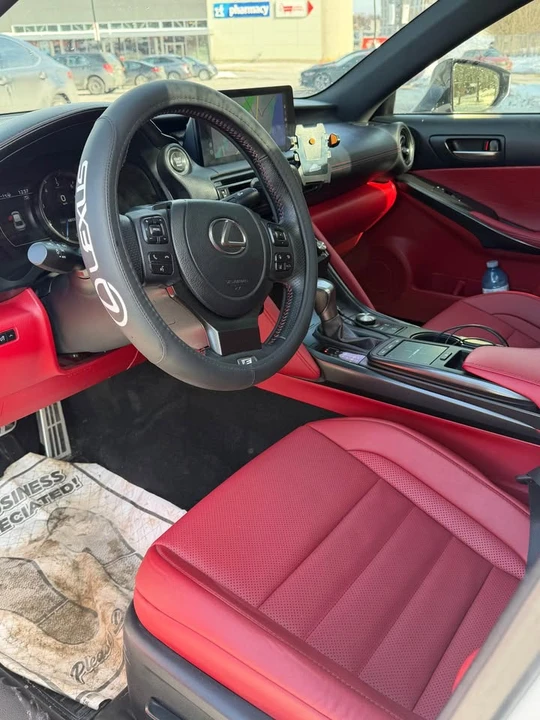 2023 Lexus IS 3rd Gen - Image 5 of 12