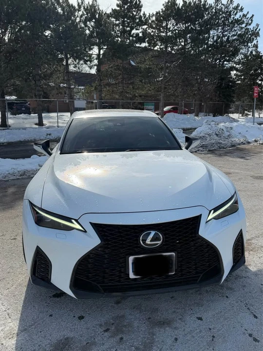 2023 Lexus IS 3rd Gen - Image 10 of 12