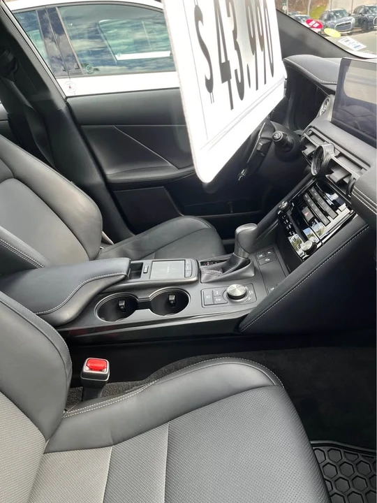 2023 Lexus IS 3rd Gen - Image 6 of 6