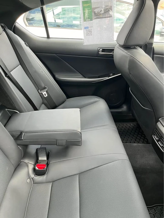 2023 Lexus IS 3rd Gen - Image 5 of 6