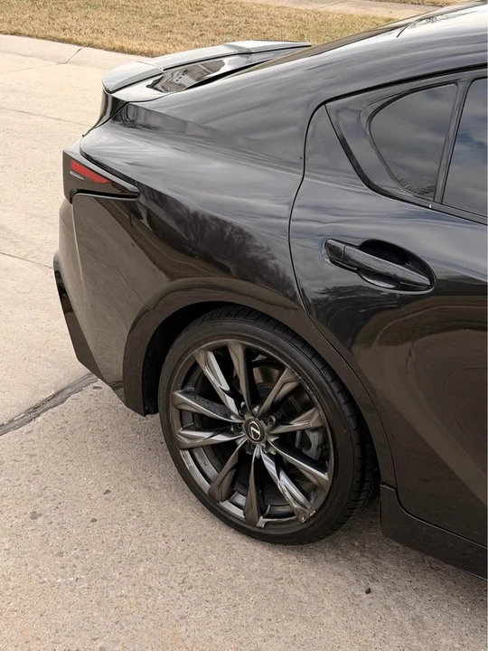 2023 Lexus IS 3rd Gen - Image 7 of 10